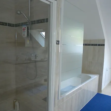 Le Clos Spinoza Saint-Planchers